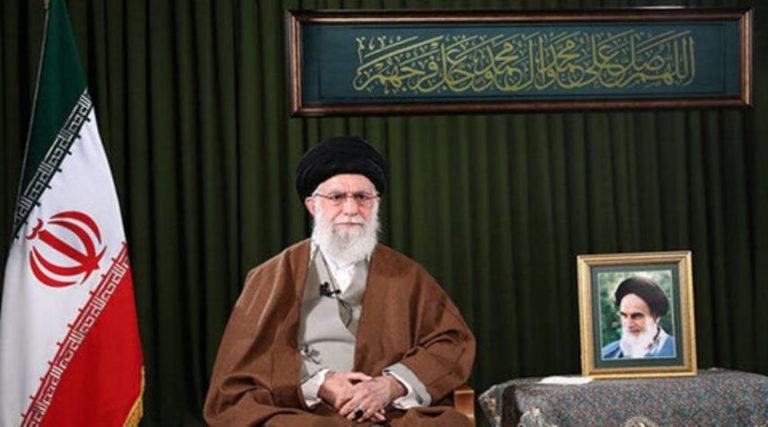 الامام الخامنئي