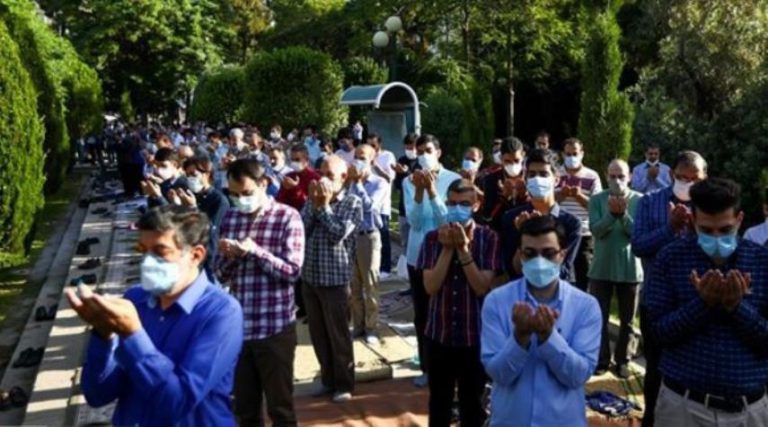 اقامة صلاة عيد الفطر في طهران والعديد من مدن البلاد