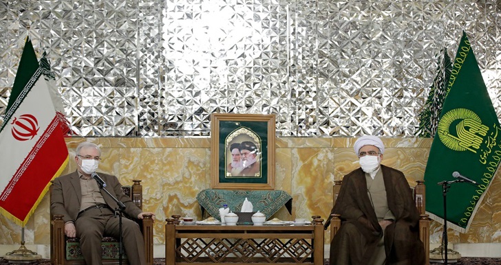 وزير الصحة الإيراني يثني على إجراءات العتبة الرضوية خلال جائحة كورونا