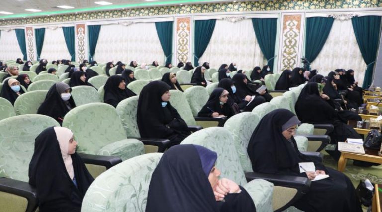 ندوة حوارية نسوية تسلّط الضوء على التخطيط الأسري من المنظور القرآني