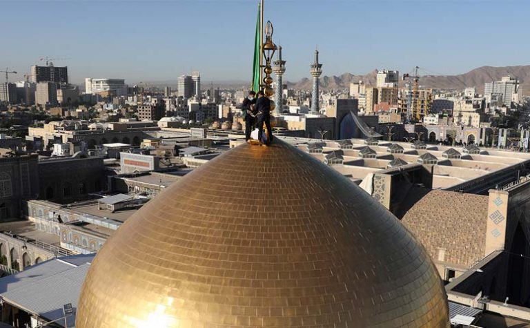 بمنتهى الكرم.. العتبة الرضوية تحتفل بذكرى ميلاد الإمام الضامن على طريقتها الخاصة