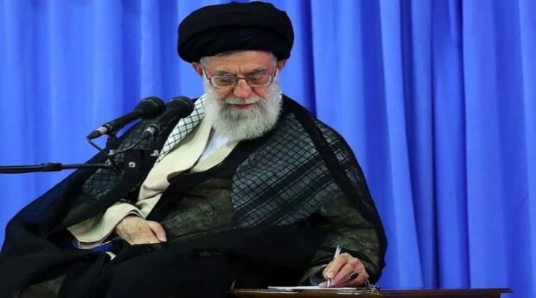 الامام الخامنئي