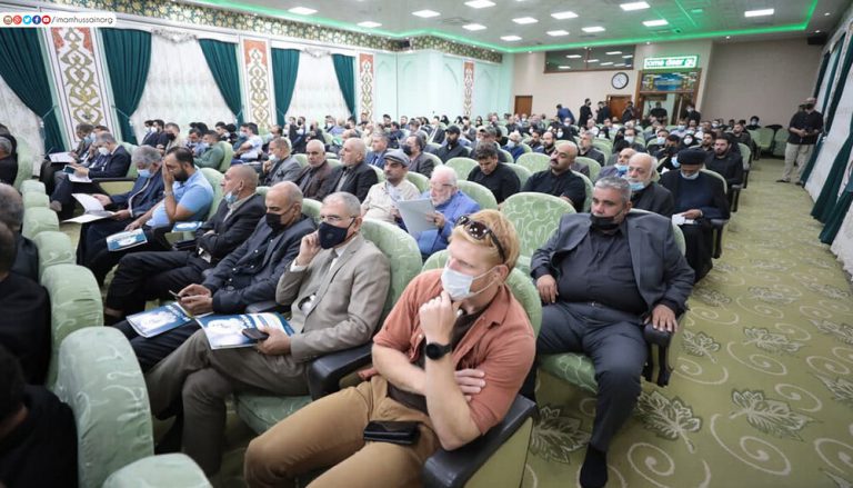 مرقد الامام الحسين (ع) يشهد فعاليات المؤتمر العلمي الخامس الخاص بزيارة الاربعين