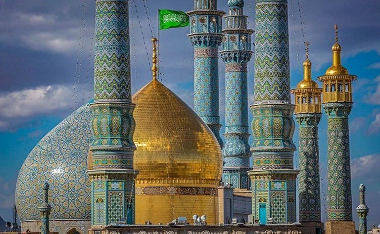 ما علاقة السيدة فاطمة المعصومة بالسيدة الزهراء (ع)، ومن اين جاء لقب المعصومة