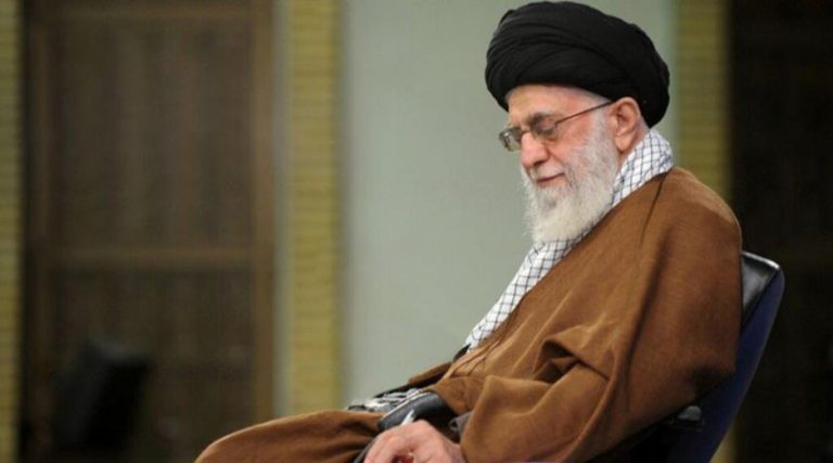 الامام الخامنئي