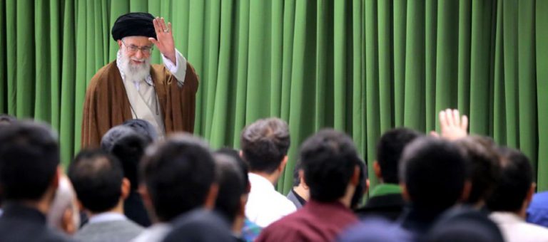 الشباب نعمة كبرى فأحسنوا الإستفادة منها