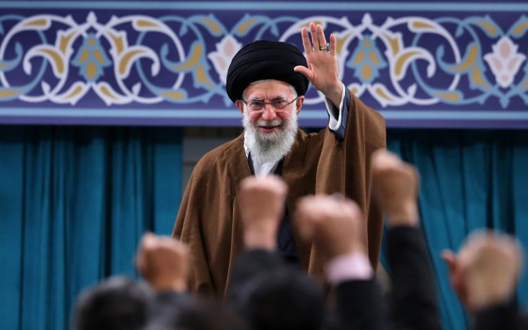 الامام الخامنئي