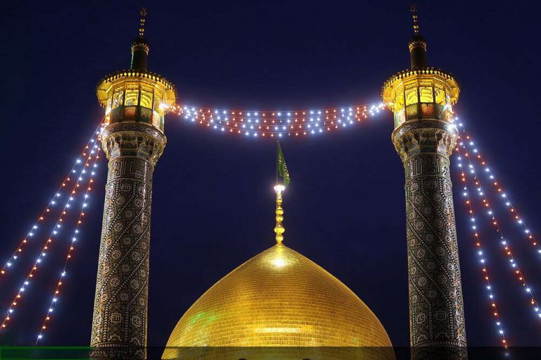 أجواء حرم كريمة أهل البيت السيدة فاطمة المعصومة عليها السلام في ذكرى ولادة الإمام الحسين (ع)