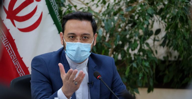 لتحقيق شعار السنة الجديدة... العتبة الرضوية توسع أنشطتها المعرفية