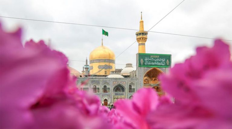 العتبة الرضوية تحيي ذكرى المبعث النبوي الشريف