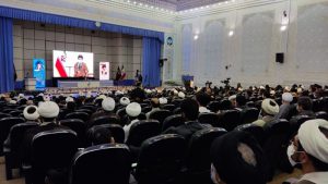 مؤتمر "الخطوة الثانية للثورة الإسلامية " الدولي يبدا اعماله برسالة قائد الثورة في قم
