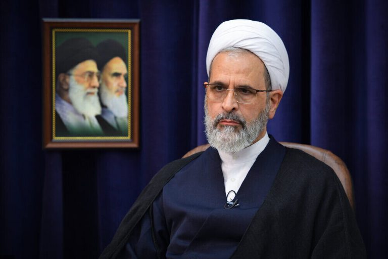 آية الله الأعرافي يدين بشدة جرائم آل السعود الأخيرة بحق الشيعة في المملكة