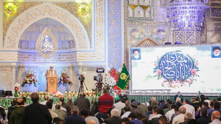 متولي العتبة الرضوية يحث المسلمين على سلوك طريق الحق في عصر الغيبة