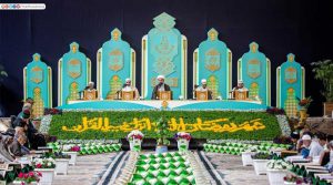 نفحات القرآن الكريم تمتزج مع نسائم شهر رمضان عند الحرم الحسيني