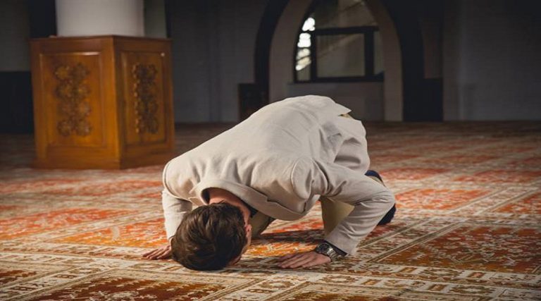 صلاة الليلة الأولى من شهر رمضان