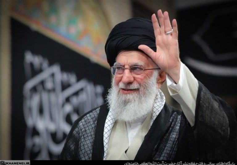 الصفات والصلاحيّات للولي