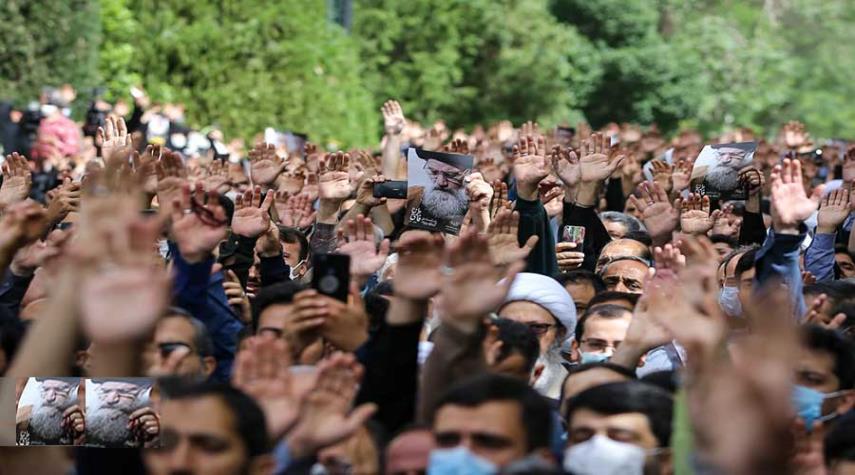 مراسم تشييع جثمان عالم الأخلاق آية الله فاطمي نيا في طهران