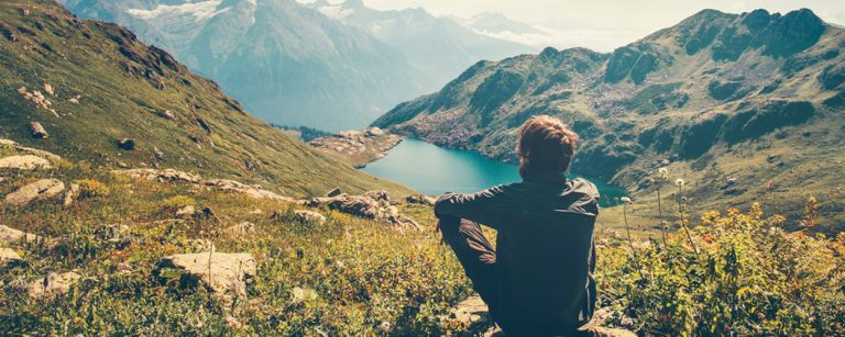 تفكّر في النّعم الإلهيّة