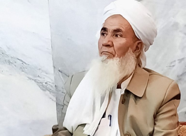 بيان قائد الثورة الإسلامية إثر الحادث المرير لخطف السيد المولوي عبد الواحد ريغي واستشهاده