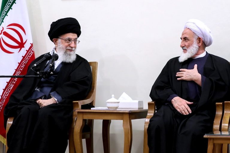 بيان تعزية الإمام الخامنئي بشهادة حجة الإسلام الشيخ عباس علي سليماني