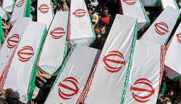 وصول رفات ۲۲ شهيدا في مرحلة الدفاع المقدس الى أرض الوطن