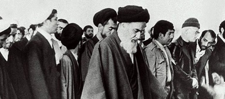 سيماء الصالحين| الصلاة أولاً