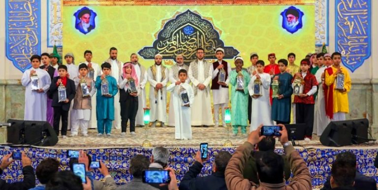 اقامة طقوس « هل هلالك یا رمضان» التقليدية في الحرم الرضوي الشریف