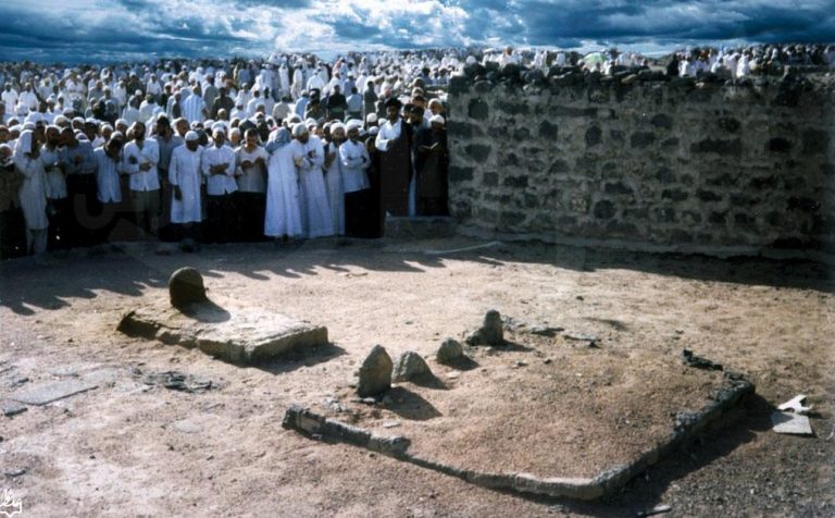 زيارة السبط الأكبر الإمام الحسن المجتبى عليه السلام مكتوبة