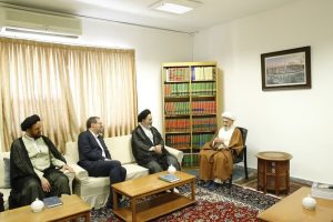 آية الله السبحاني يطالب بإعادة إعمار مقبرة البقيع والأماكن المقدسة في مكة والمدينة