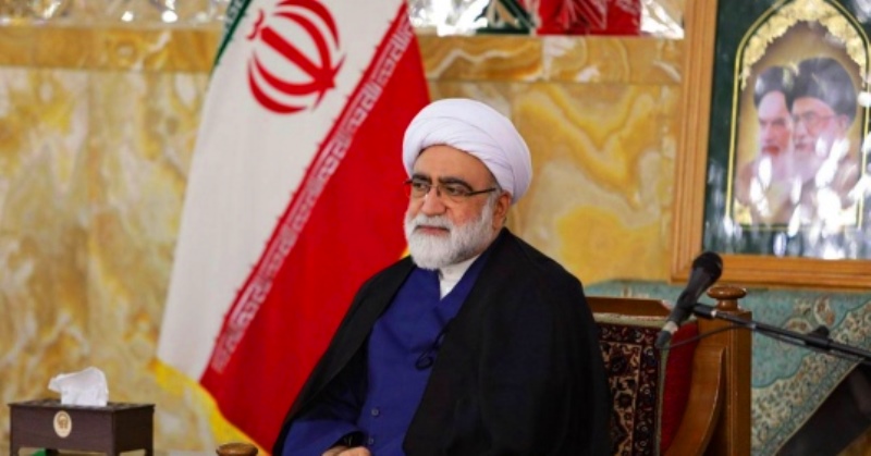 الجهود الحثيثة التي بذلها الشهيد رئيسي في خدمة الشعب تعتبر نموذجاً يحتذى به لمسؤولي البلاد
