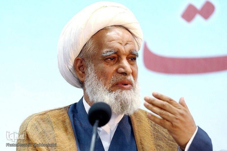 آیة الله الکعبی: الحضارة الإسلامية الحديثة هي الهدف السامي للثورة الإسلامية في إيران