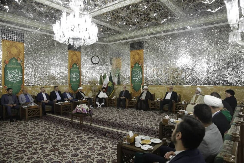 متولی العتبة الرضوية: تعاون العتبات المقدسة يساهم في تحسين الخدمات المقدمة للزائرين ونشر تعاليم أهل البيت (ع)