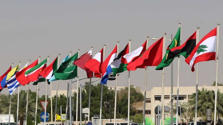 انطلاق القمة العربية في بغداد وسط تحديات كبرى في المنطقة