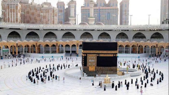 السعودية تستعين بالذكاء الاصطناعي لوقاية الحجاج من الحر الشديد هذا العام