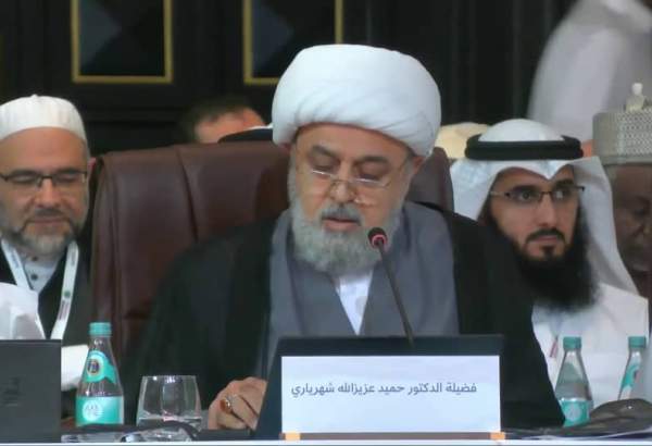 الدكتور شهرياري : استخدام الذكاء الاصطناعي ينبغي ان يتم بما يحفظ كرامة الانسان