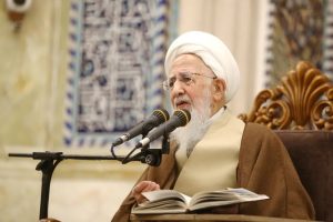 آية الله العظمى جوادي الآملي: يجب تعزيز الروابط الأسرية بعقد جلسات أسبوعية لتعميق معارف أهل البيت (ع)
