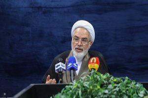 مسؤول إیراني يطالب بتضامن المجتمع القرآني في مواجهة الكيان الصهيوني