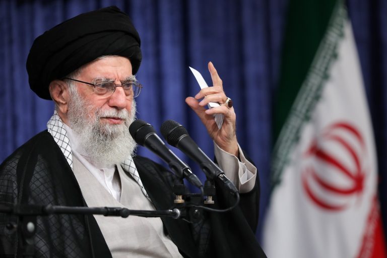 الإمام الخامنئي في لقاء مع كبار مسؤولي السلطة القضائية
