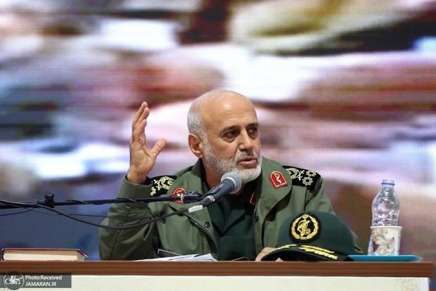 لماذا كان القائد الشهيد يظن أن الإمام قد تُوفي عند قبول قرار 598؟ وما المزاح الذي قاله له السيد أحمد؟