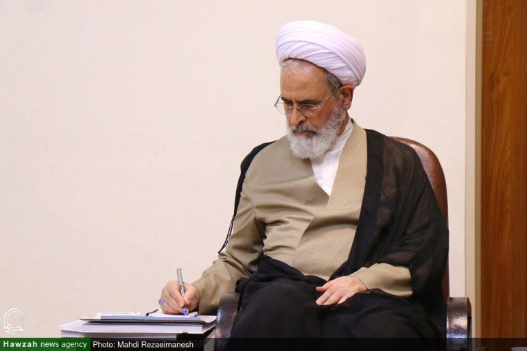 آية الله الأعرافي: مبلّغو الحوزة يرسّخون قيم عاشوراء في زمن التحدّيات