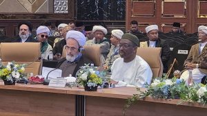 حضور آية الله الأعرافي في المؤتمر الدولي للقادة الدينيين بماليزيا