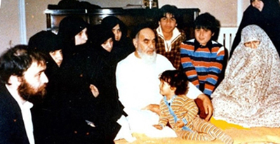 الاسرة المفضلة حسب رؤية الامام الخميني