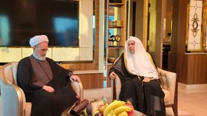 الأمين العام لرابطة العالم الإسلامي: التقدم الذي أحرزته الحوزات العلمية في مختلف المجالات محل تقدير وإشادة/ ضرورة الاهتمام بالتقريب بين المذاهب والبلدان الإسلامية
