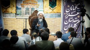 آية اللّه فاضل اللنكرانيّ: على طلّاب العلوم الدينيّة أن يجتهدوا في دراستهم لئلّا يقعوا في مهاوي الانحراف