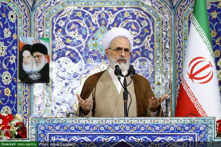 خلال خطبة الجمعة.. آية الله الأعرافي: العدوان الصهيوني على قطر تحذير للحكومات الإسلامية