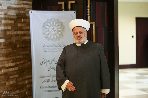 الشيخ زهير الجعيد: الأمة الإسلامیة قد إبتعدت عن تعاليم النبي