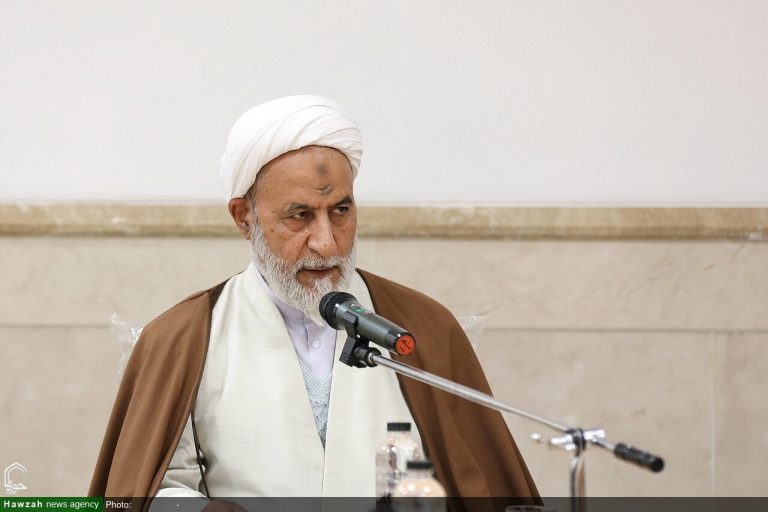 أستاذ الحوزة العلميّة بقم: إنشاء معهد الدراسات الكلاميّة استجابةٌ لضرورة إعداد متكلّمين أكفّاء