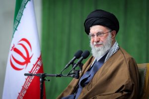 الإمام الخامنئي في لقاء مع القائمين على مؤتمر تكريم شهداء ألبرز