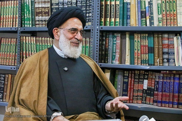 "تمام نهج البلاغة"؛ دليلٌ حديث لفهم كلام الإمام علي (ع)