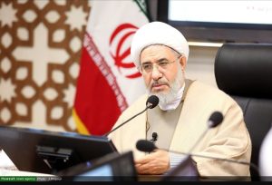 ردٌّ قاسٍ من آية الله الأراكيّ على تهديدات واشنطن: أيّ خطأٍ حسابيٍّ يستهدف قائد الثورة سيترتّب عليه تكلفةٌ باهظةٌ